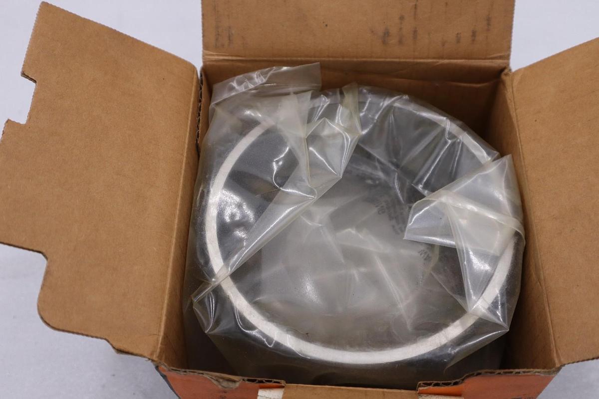 Used NEW OPEN BOX 632D - TIMKEN - ( 632D-20081 ) BEARING STOCK 1682CC