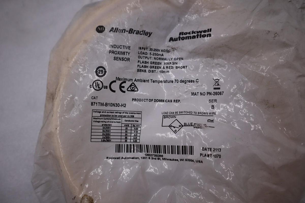 ALLEN BRADLEY 871TM-B10N30-H2 SER. B 20-250V AC/DC - STOCK 4916CC