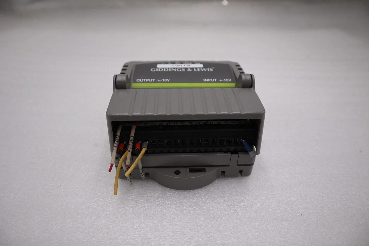 Used Giddings & Lewis M.1301.4145 R0 OUTPUT INPUT PLC MODULE STOCK 5152A