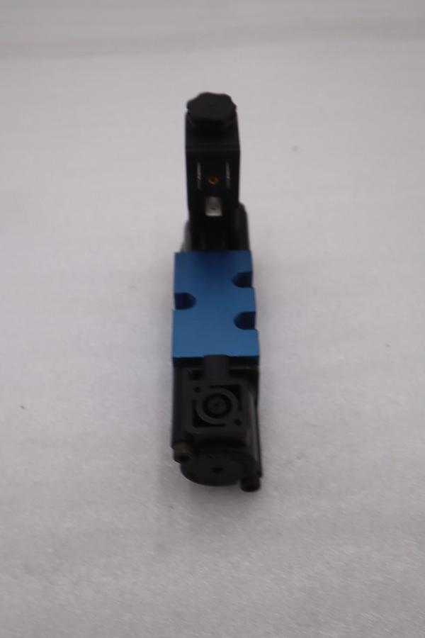 Used AUTOMATIC VALVE 413B03X19A-AA 120V NEW OPEN BOX STOCK L203CC