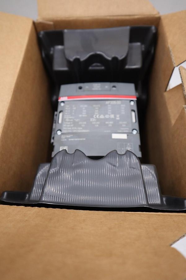 Used ABB AF305-30-11-13 1SFL587002R1311 100-250V50/60Hz CONTACTOR STK GF198