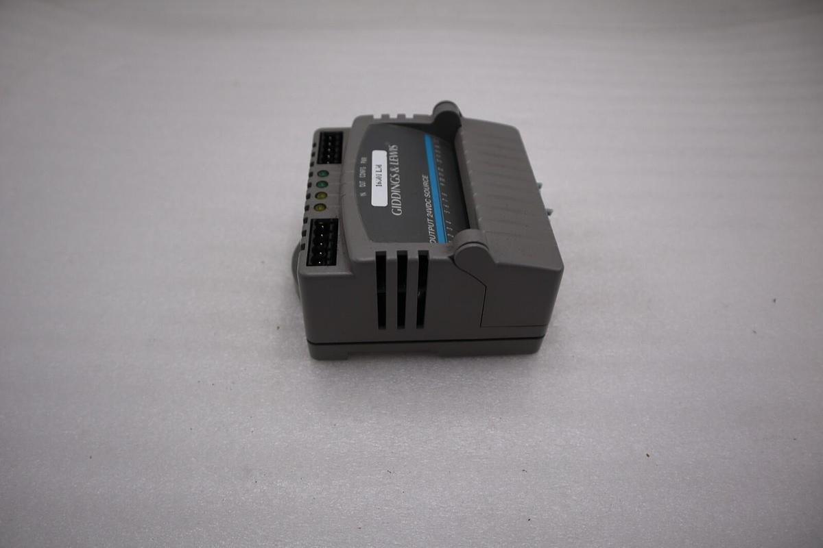 Used GIDDINGS & LEWIS DANAHER MOTION M.1017.3095 R3 / M10173095 R3 MODULE #5202A