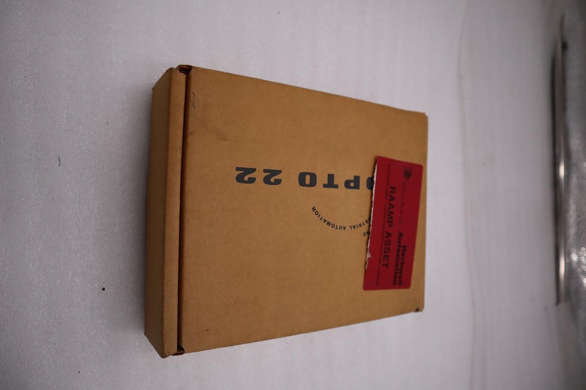 Used NEW OPEN BOX OPTO 22 G4PB24 / G4PB24 STOCK H336