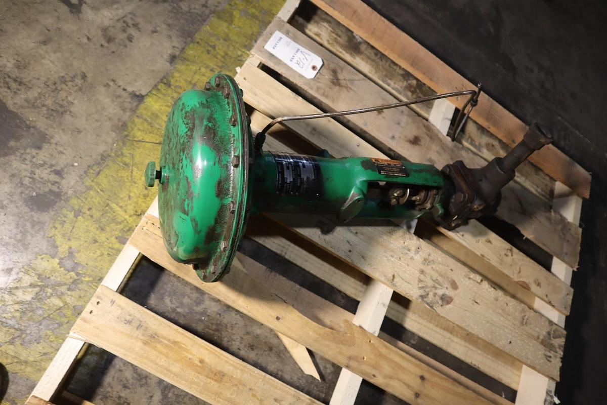Used Fisher Control Valve Size 34 With Type 667 Pneumatic Actuator
