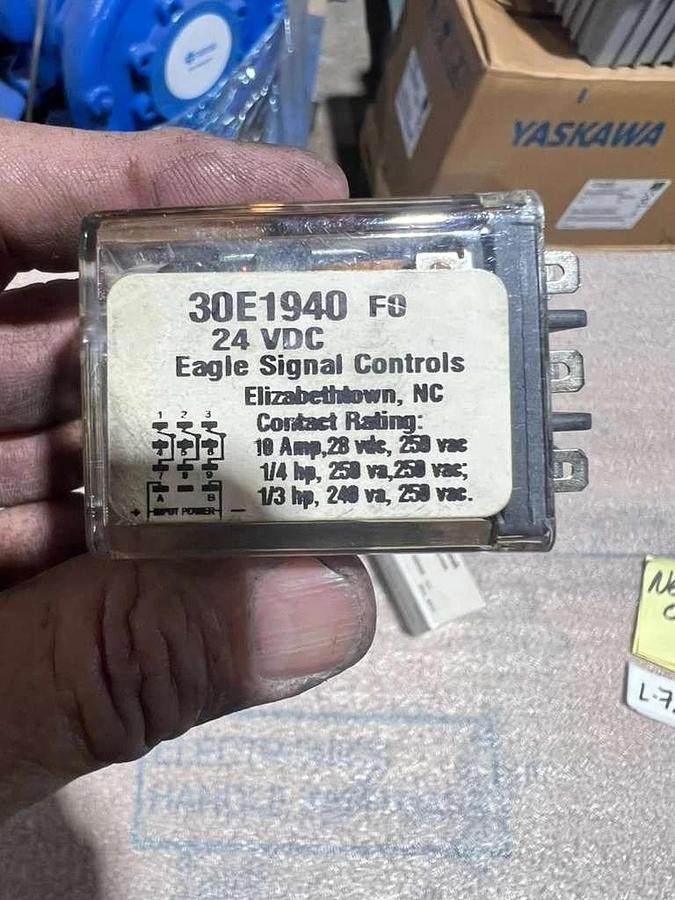 Used NEW DANAHER EAGLE SIGNAL 30E1940 RELAY STK L727CC