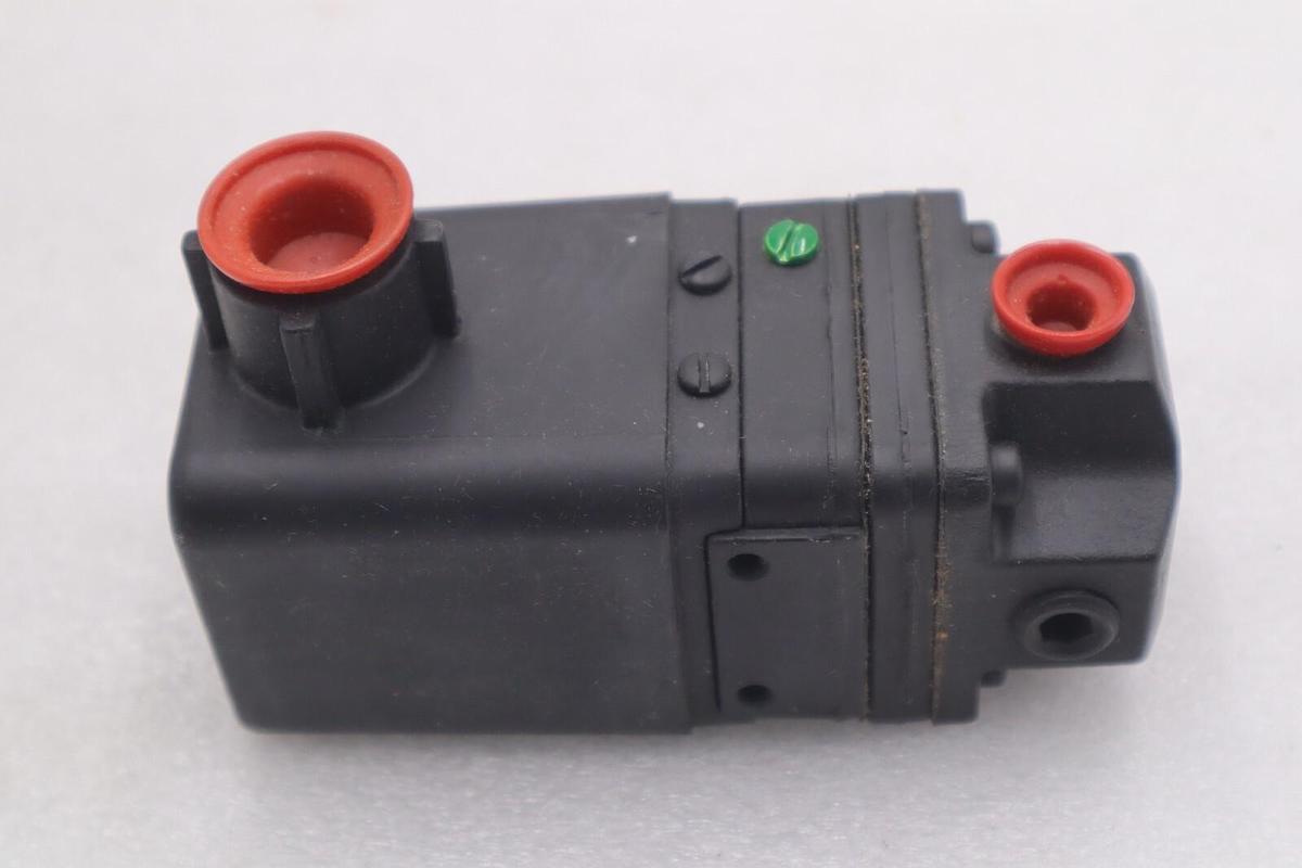 Used DWYER INSTRUMENTS 2343 STOCK #2230A