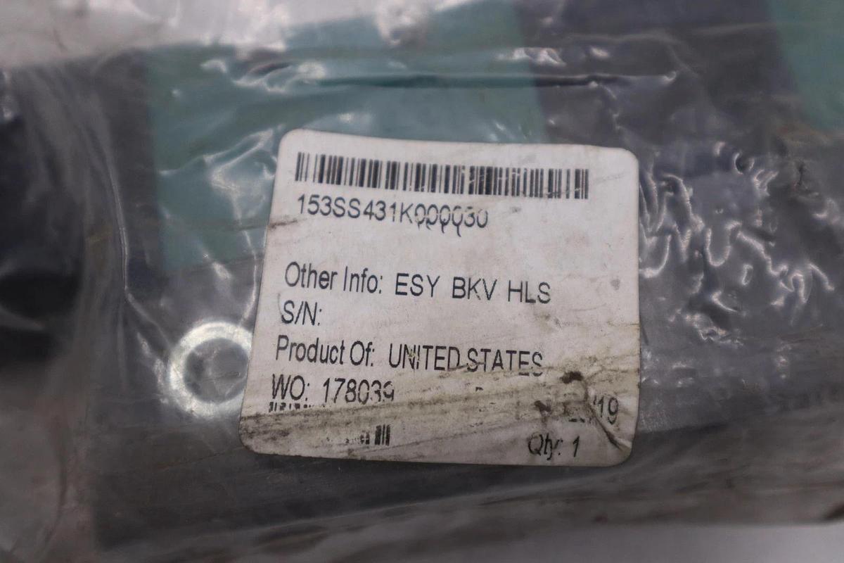 Used Numatics 153SS431K000030 Pneumatic Solenoid Valve 110-120v-ac 150psi NEW #5650CC