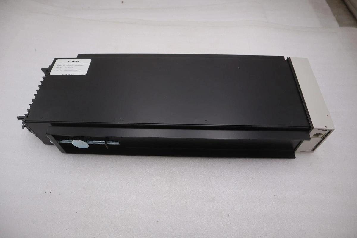 Used SIEMENS 352PEA21VNNNNAN DIGITAL CONTROLLER SINGLE-LOOP - STOCK GF1010