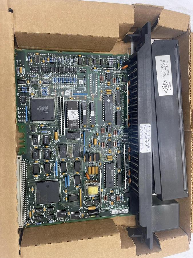 Used GE FANUC IC697ALG320 ANALOG OUTPUT REFURBISHED UNT STOCK 1630