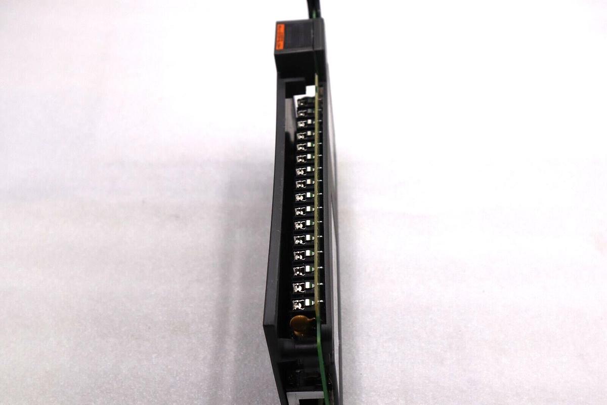 Used ALLEN BRADLEY 1771-0D16 SER B ISOLATED 120V AC OUTPUT #L-519