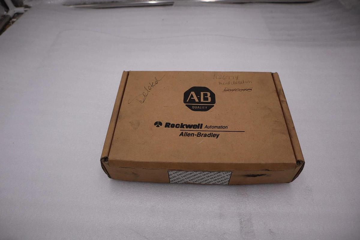 Used NEW Allen Bradley 1746-OA16 /D SLC 500 16-Channel 120/240VAC Output Module #H12A