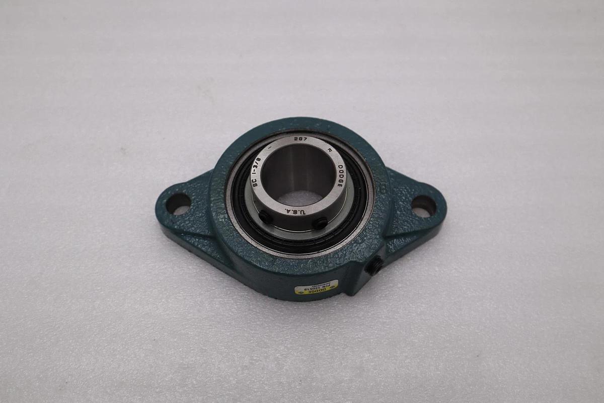 Used DODGE 126519 STANDARD BALL BEARING F2B-SC-106 MOD - STOCK H1492A