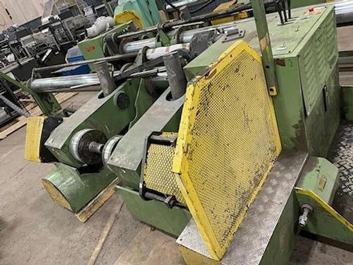 Used 100” WIDE PASABAN SHAFTLESS FLOOR PICK UNWIND STAND 60" DIAMATER (2 AVAILABLE)