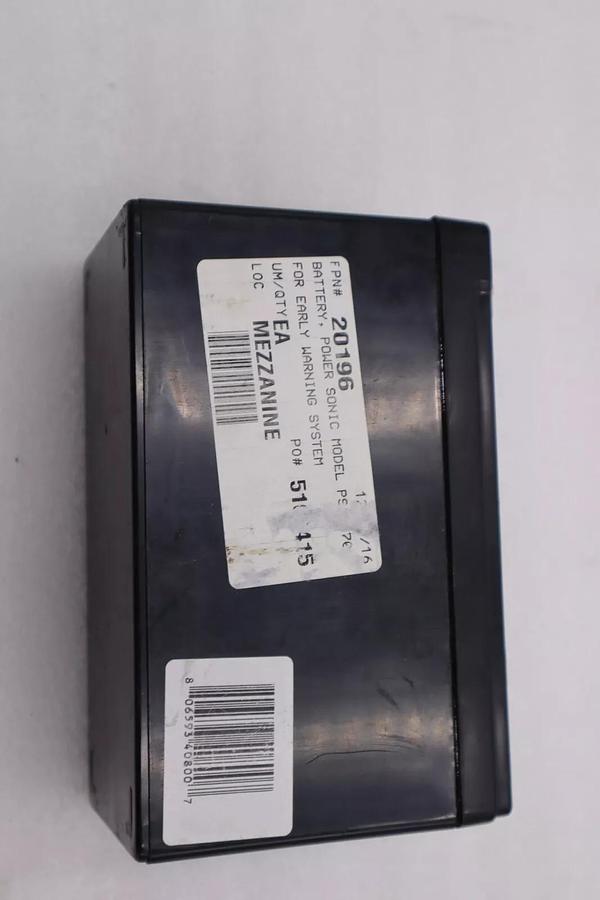 Used 2 UNIVERSAL UB1270 LEAD-ACID BATTERY AGM TYPE #L-204/L-205