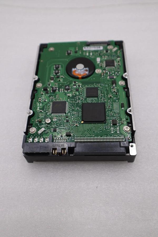 Used NEW OPEN BOX Seagate Cheetah 15K.5 ST3146855LW 146GB 15K Hard Drive STK GF242A 836367003398