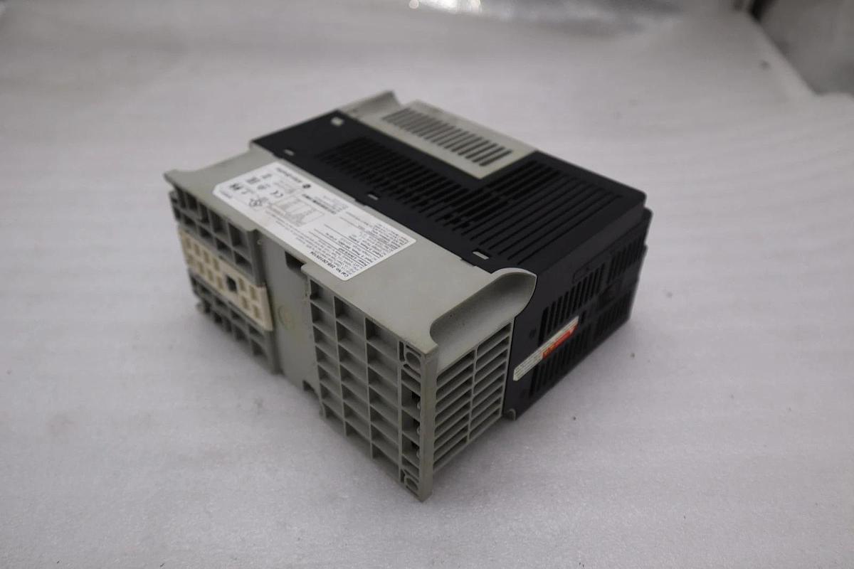 Used AB ALLEN BRADLEY POWERFLEX 525 25B-D010N104 4.0kW 5.0HP STOCK 5049CC