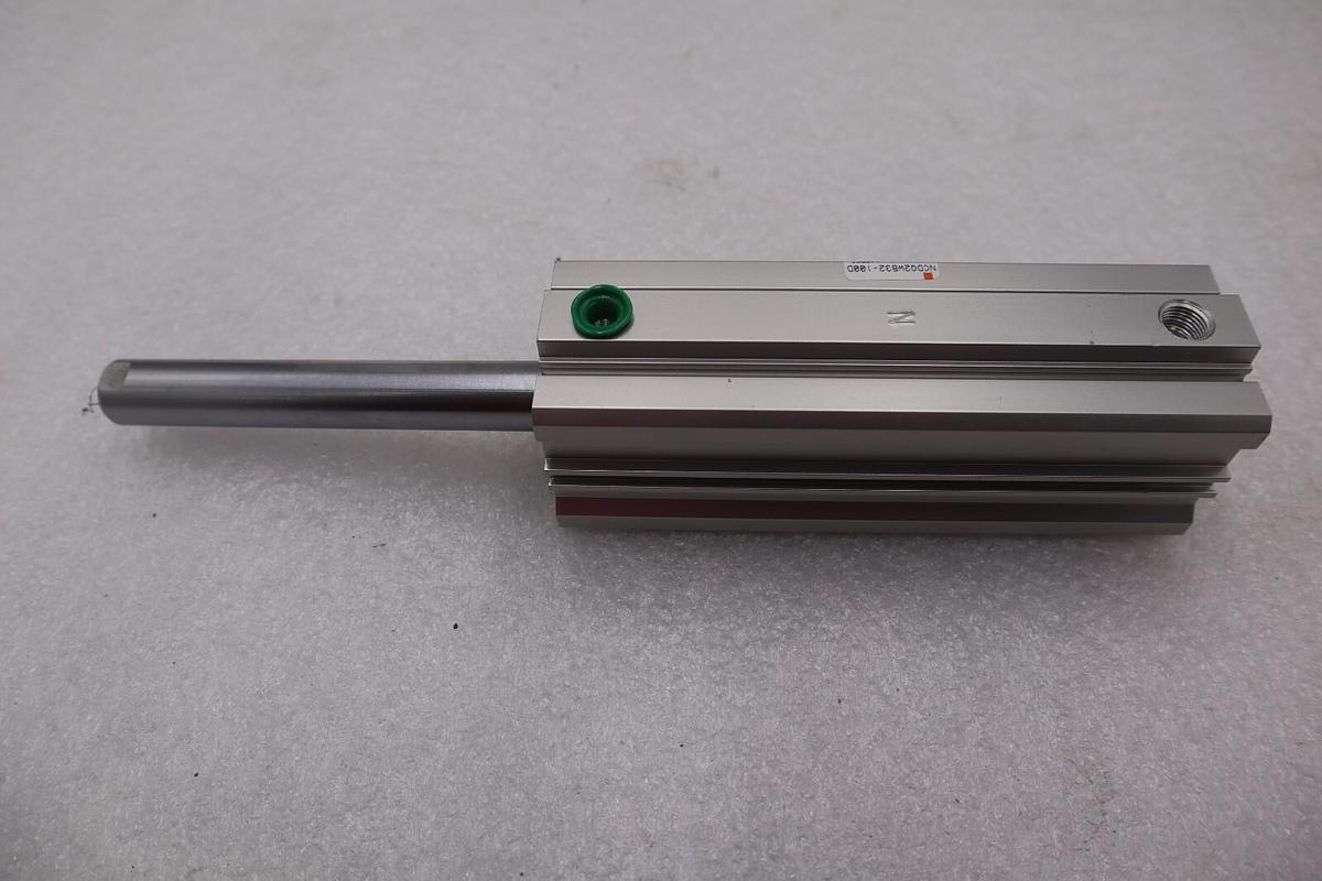Used SMC NCDQ2WB32-100D / NCDQ2WB32100D (BRAND NEW) STOCK K-2466