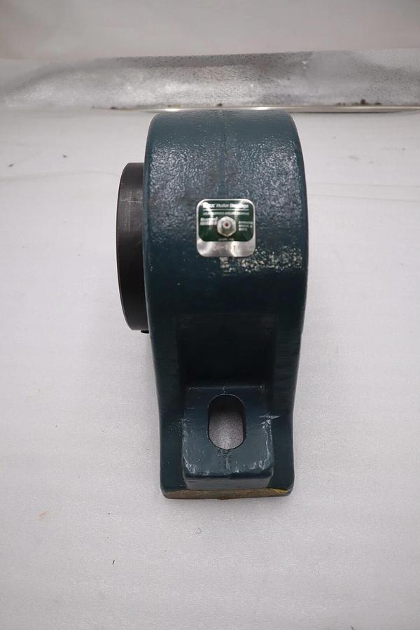 Used Rexnord - Pillow Block Roller Bearing Unit - 2A-2311 NEW UNIT STOCK B-2154