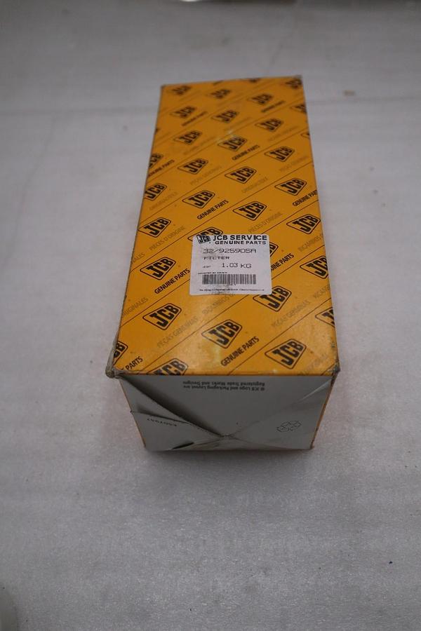 Used JCB 32/925905A Hydraulic Filter Replaces P764729 AT222005 AT336140 STK GF675
