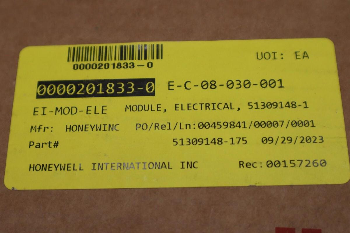 Used NEW IN BOX HONEYWELL 51309148-175 DIGITAL OUT 120 VAC RELAY STOCK G438