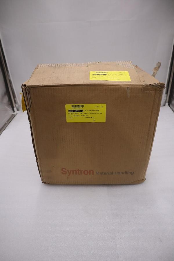 FMC Technologies Syntron Magnetic Vibrator V-50-D1 115V NEW IN BOX STOCK G441
