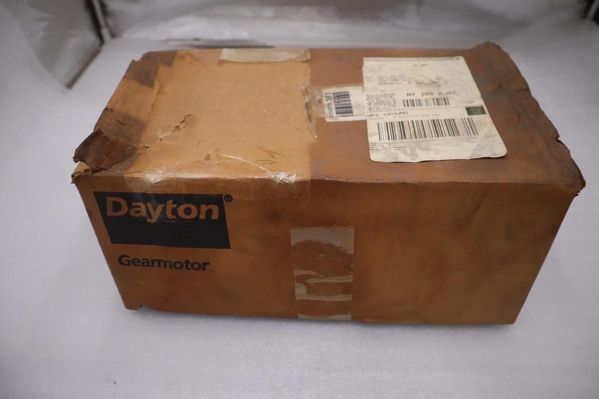 NEW DAYTON 3M326A MOTOR 115V 60HZ 1/40 HP STOCK GF-1355
