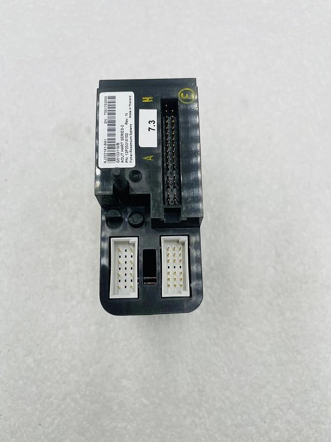 Used EMERSON DELTAV KJ3221X1-BA1 AO CARD 8 CH 4-20 MA HART SER 2 #K-2517