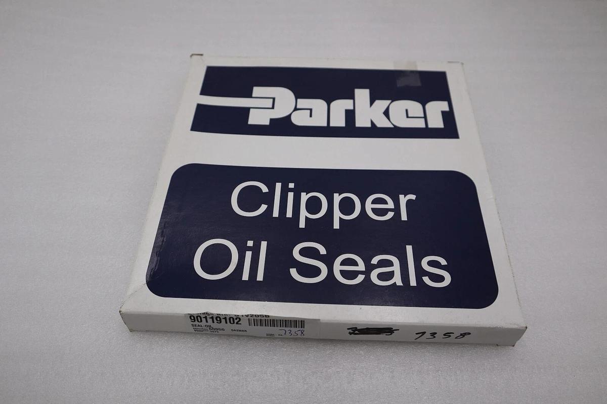Used NEW PARKER 9973 H1L5 2QTR18 CLIPPER OIL SEAL MADE IN USA STOCK 3775A