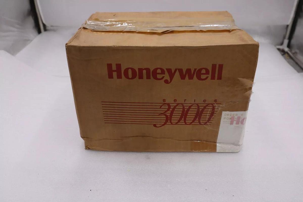 NEW HONEYWELL STD924-E1H-00000-1C-MB-S2-SV-XXXX PRESSURE TRANSMITTER STOCK 504-B
