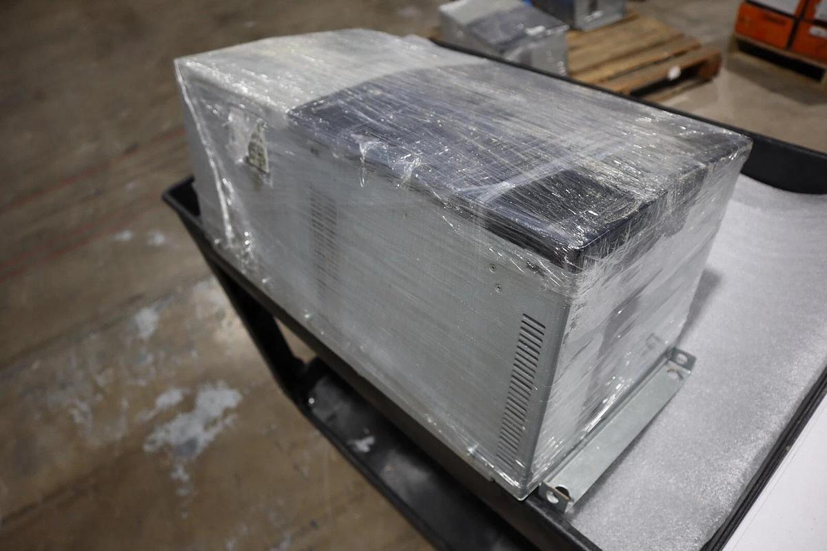 Used ALLEN BRADLEY 20BD125A3AYNADD0 POWERFLEX 700 DRIVE 100 HP SER.B STOCK S-598