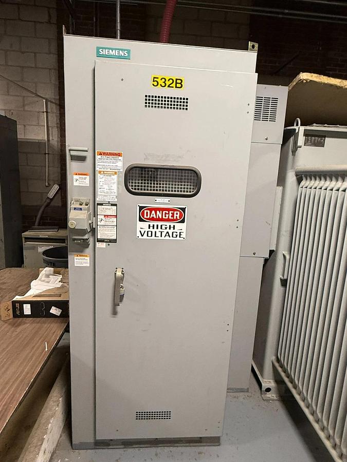 Used Siemens 2500–3500 kVA 13.8kV–600Y/346V Liquid-Filled Substation Transformer
