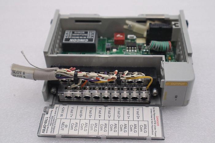 Used ALLEN BRADLEY 1769-OF8V  8 CHANNEL VOLTAGE OUTPUT  MODULE STOCK L-703C