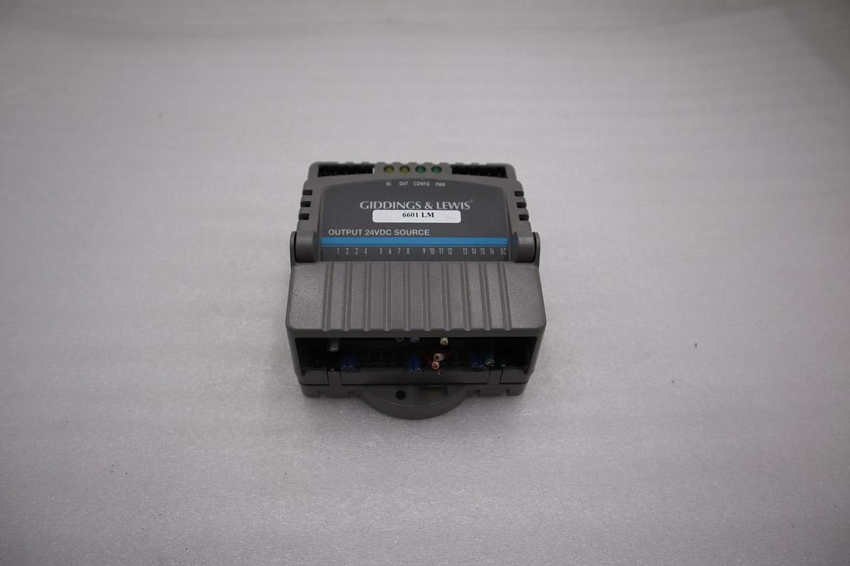 Used GIDDINGS & LEWIS DANAHER MOTION M.1017.3095 R3 / M10173095 R3 MODULE #5195A
