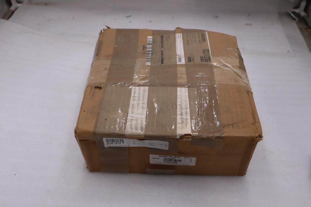 KOP-FLEX 1963354 3 1/2H FHUB - NEW IN BOX - STOCK SGF123