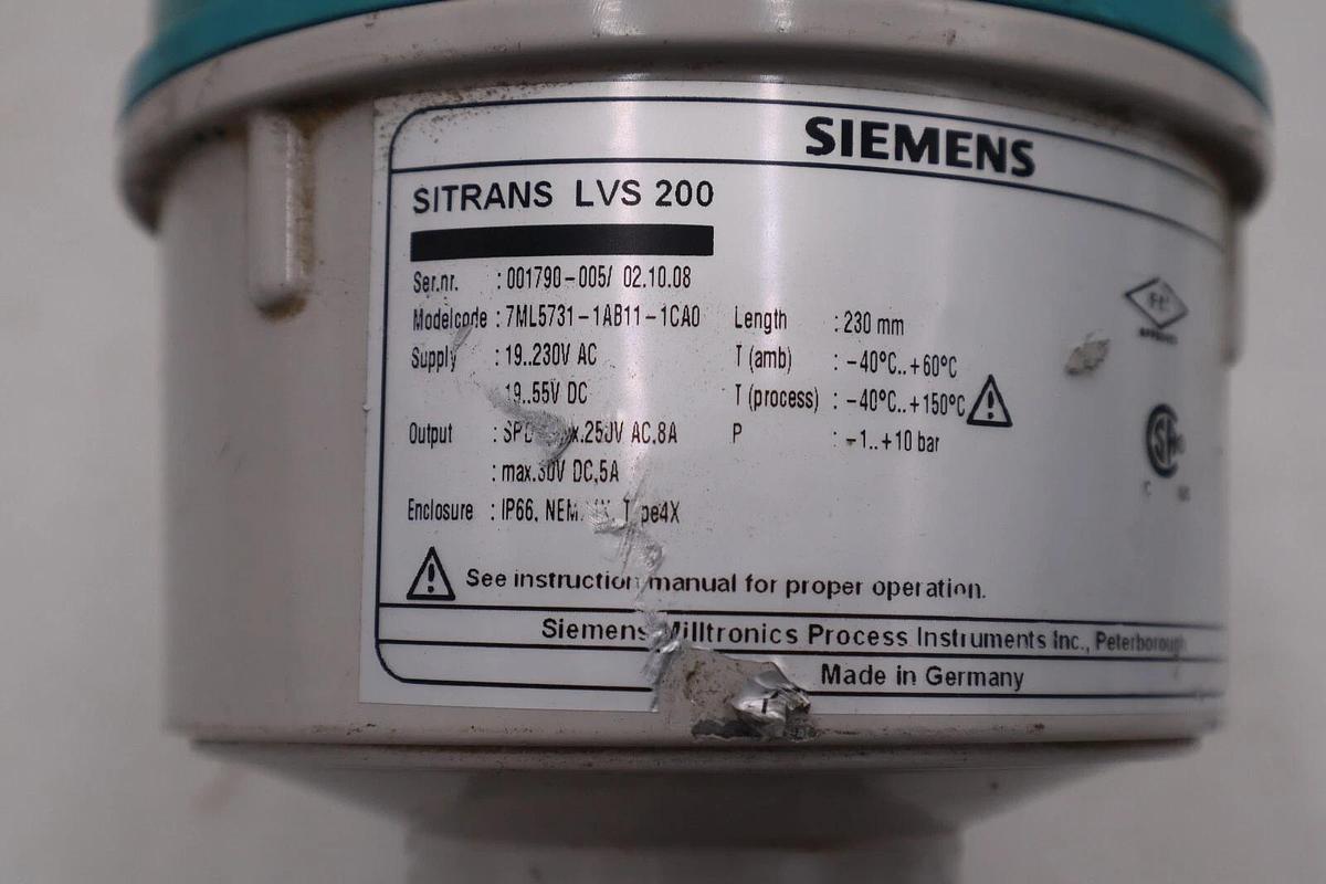 Used SIEMEN 7ML5731-1AB11-1CA0 SITRANS LVS 200 VIBRATING LEVEL SWITCH #L-789