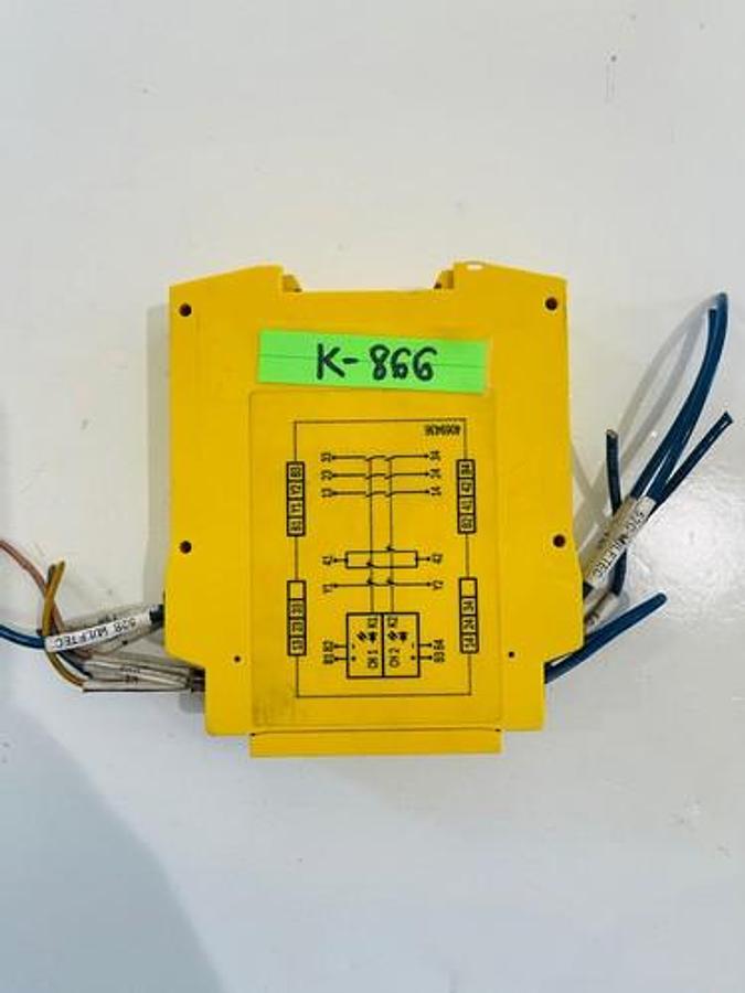 Used SICK D-79183 SAFETY I/O FX3-XTIO84002 #K-866