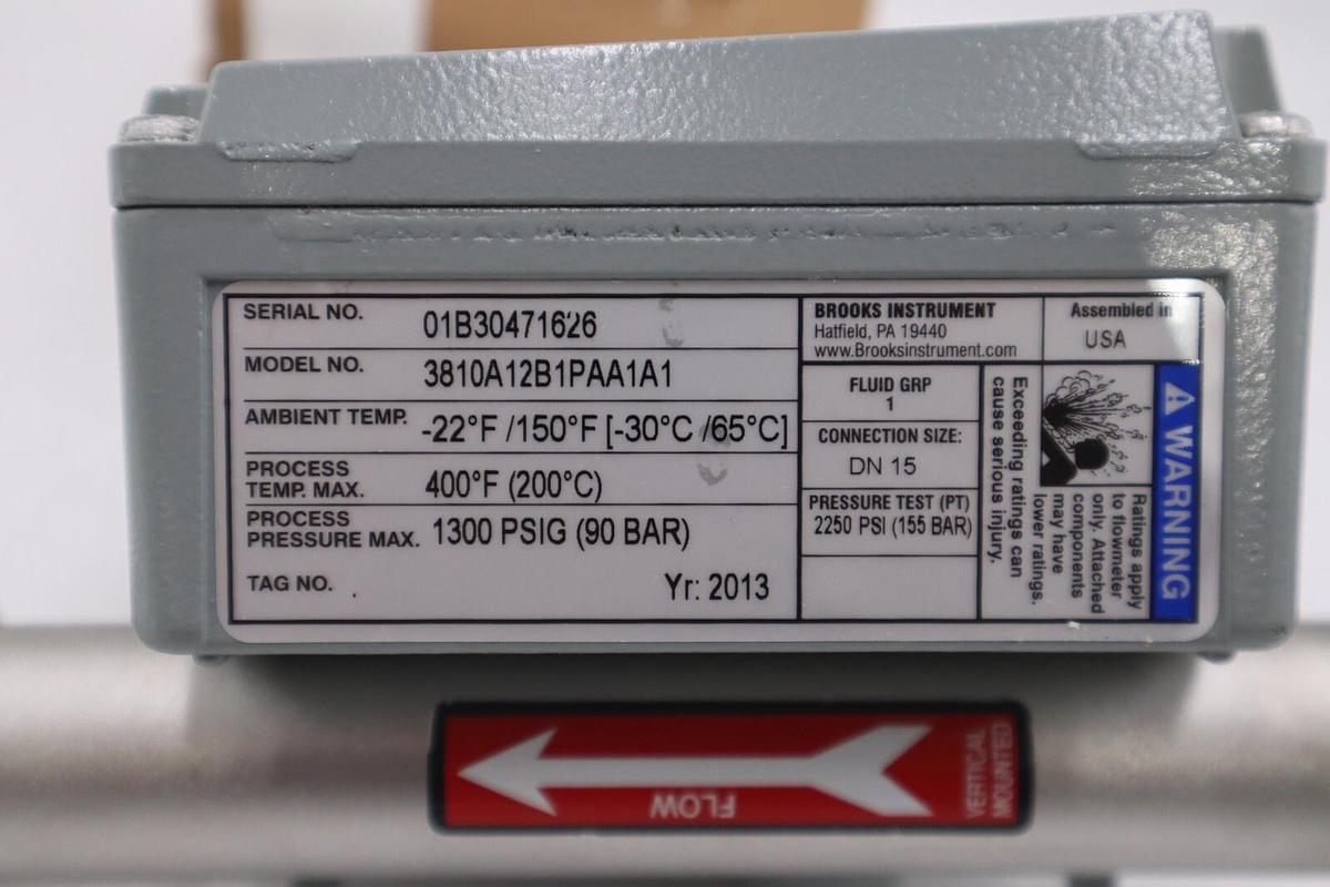 Used NEW OPEN BOX Brooks Instrument MT3810 Flowmeter 1300 PSIG 3810A12B1PAA1A1 G555A