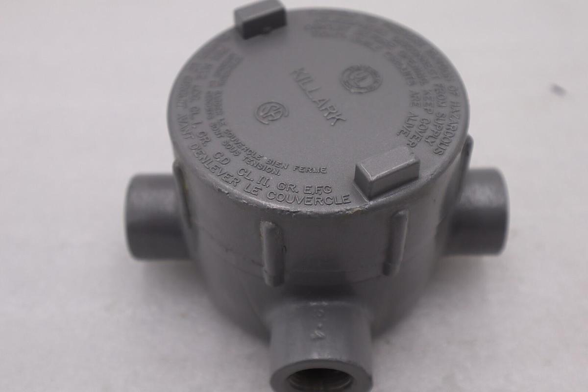 Used HUBBELL KILLARK GECTT-1 Conduit Outlet Body,Iron,Trd Sz 1/2in #2014-A