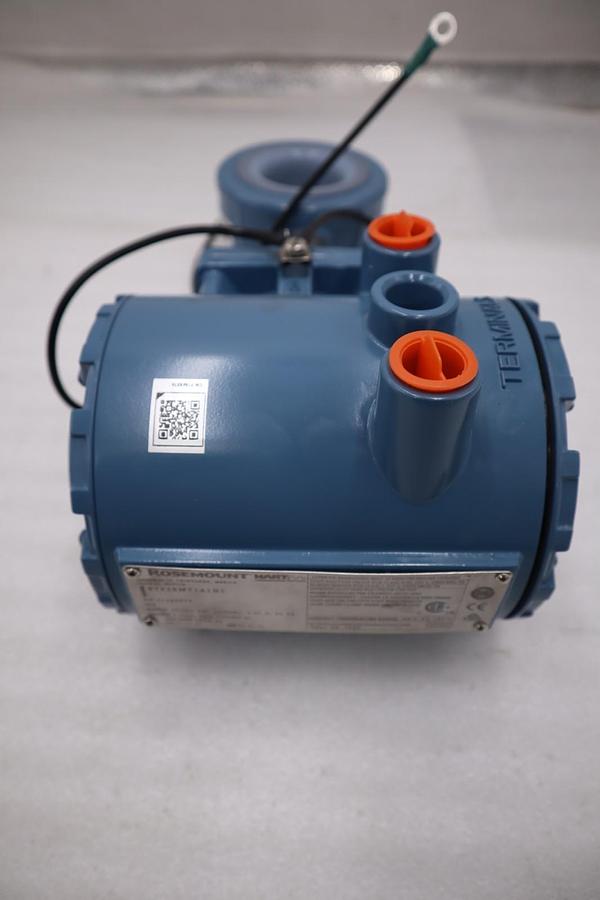 ROSEMOUNT HART 8732EMT1A1N5 / 8732EMT1A1N5 - NEW - STOCK 3108CC