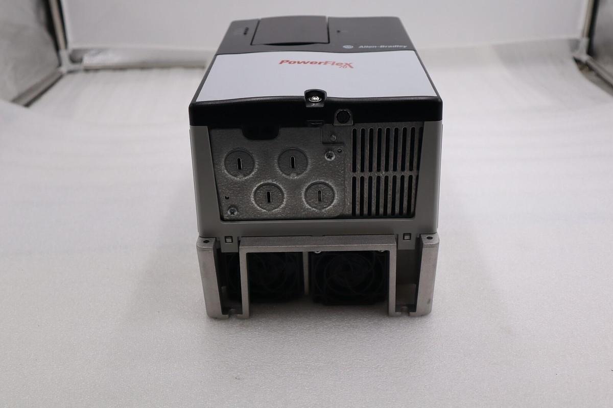 Used New 10hp ALLEN BRADLEY POWERFLEX 70 20AD014A0AYNANC0 MFG Date 2020 STOCK 1825