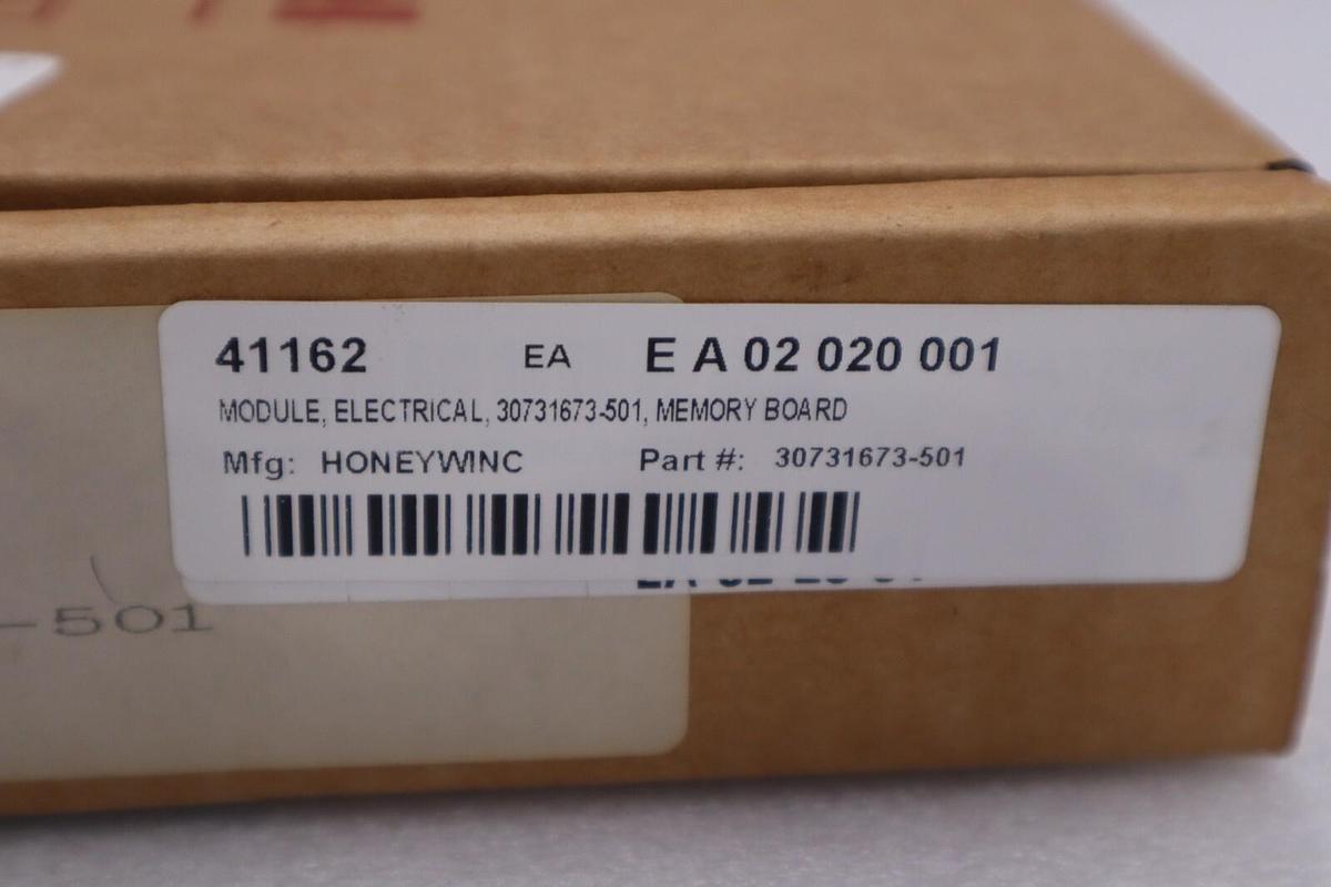 Used NEW OPEN BOX Honeywell 30731673-501 Core Memory Card PLC Rack Circuit Board G611