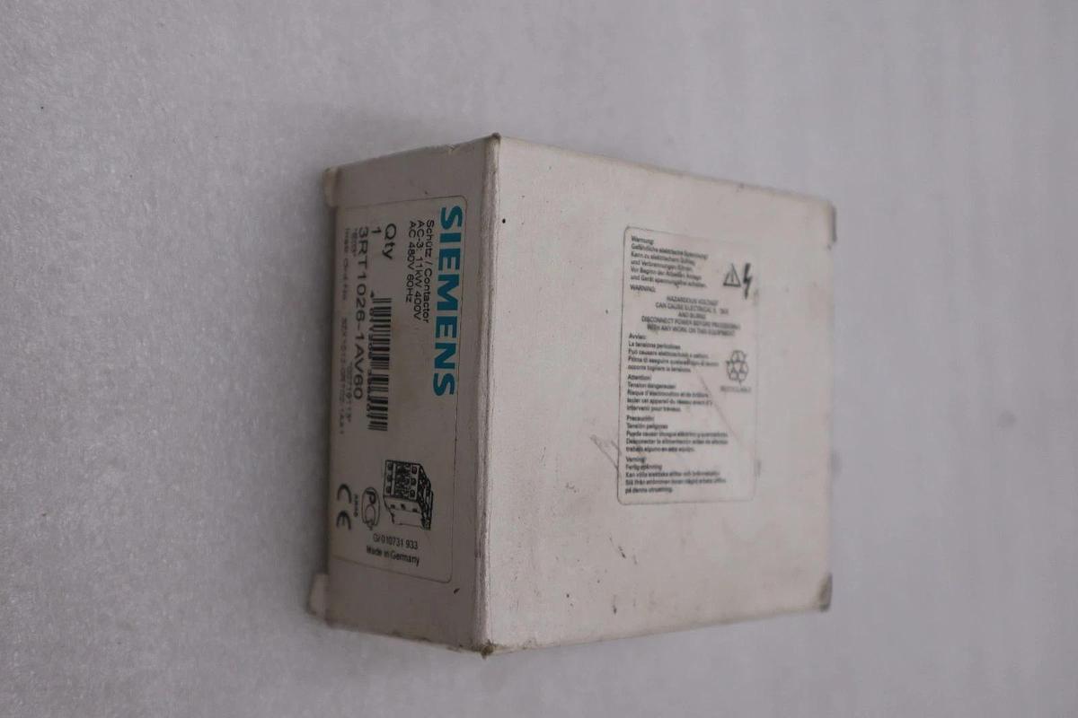 Used SIEMENS 3RT1026-1AV60 MOTOR STARTER CONTACTOR - NEW IN BOX - STOCK GF563A