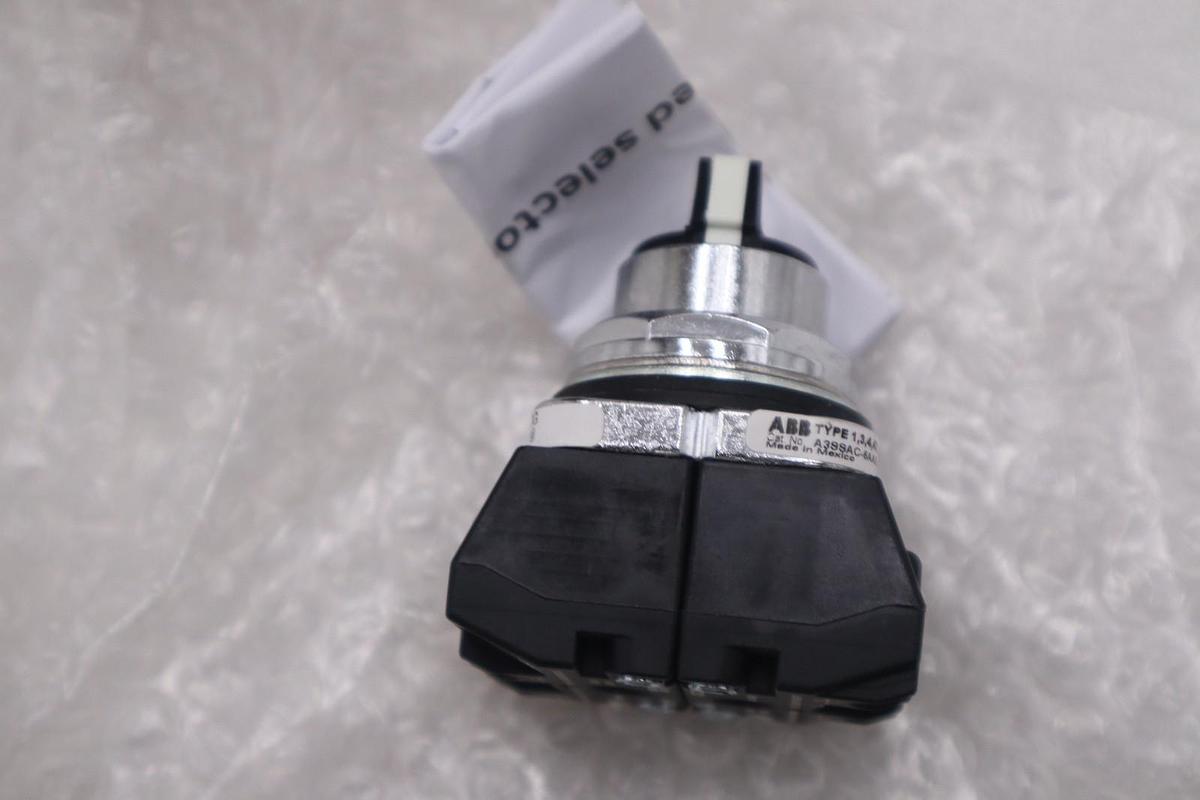 ABB A3SSBA-6AAB-92 OIL TIGHT NEMA 4, 12 2NO - 2NC - STOCK SGF236
