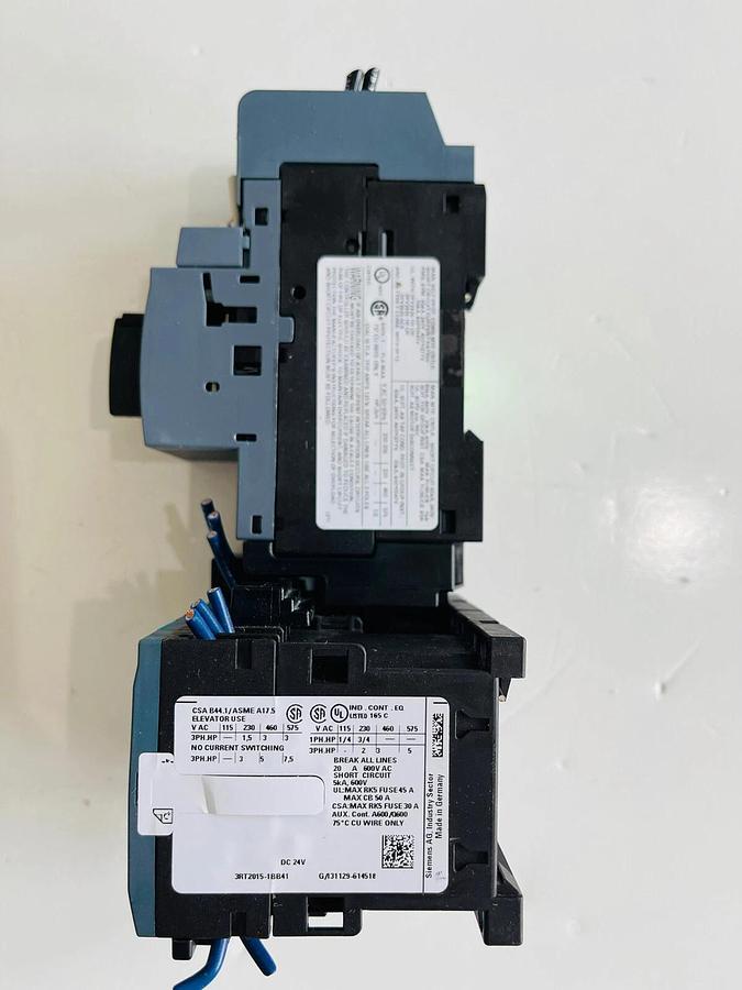 Used SIEMENS SIRIUS 3RV2011-0JA10 CIRCUIT / 3ZX1012-0RH21-1AA1/ 3RV2928-1K #K-813