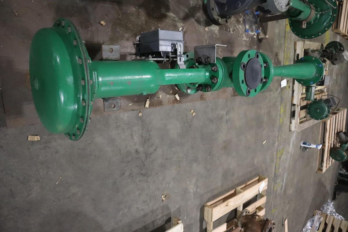 Used Fisher Control Valve Fulton Boiler Steam Valve With Pneumatic Actuator