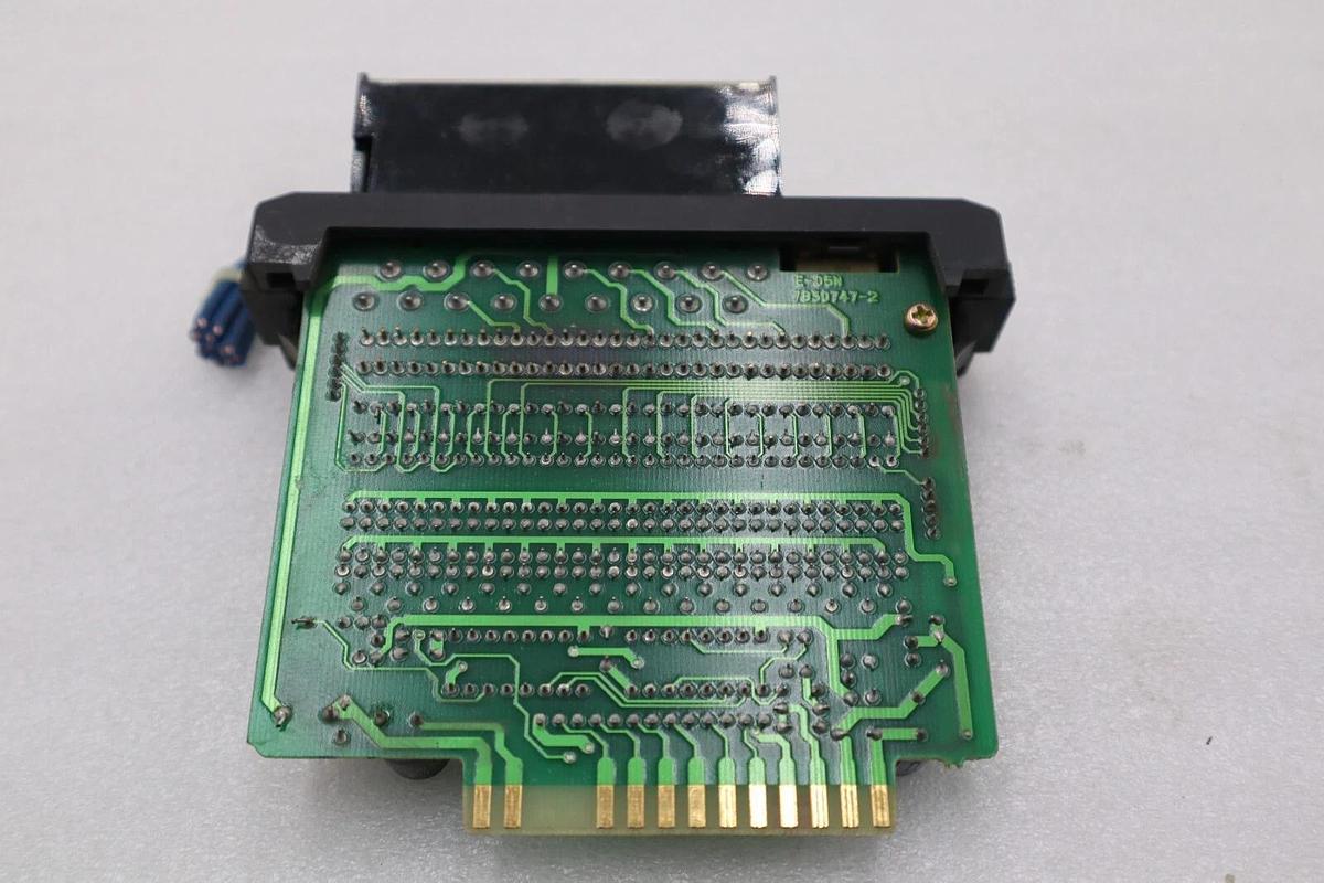 Used GE FANUC IC610MDL107B SINK LOAD INPUT MODULE 24VDC 16 Circuits STOCK L-578C