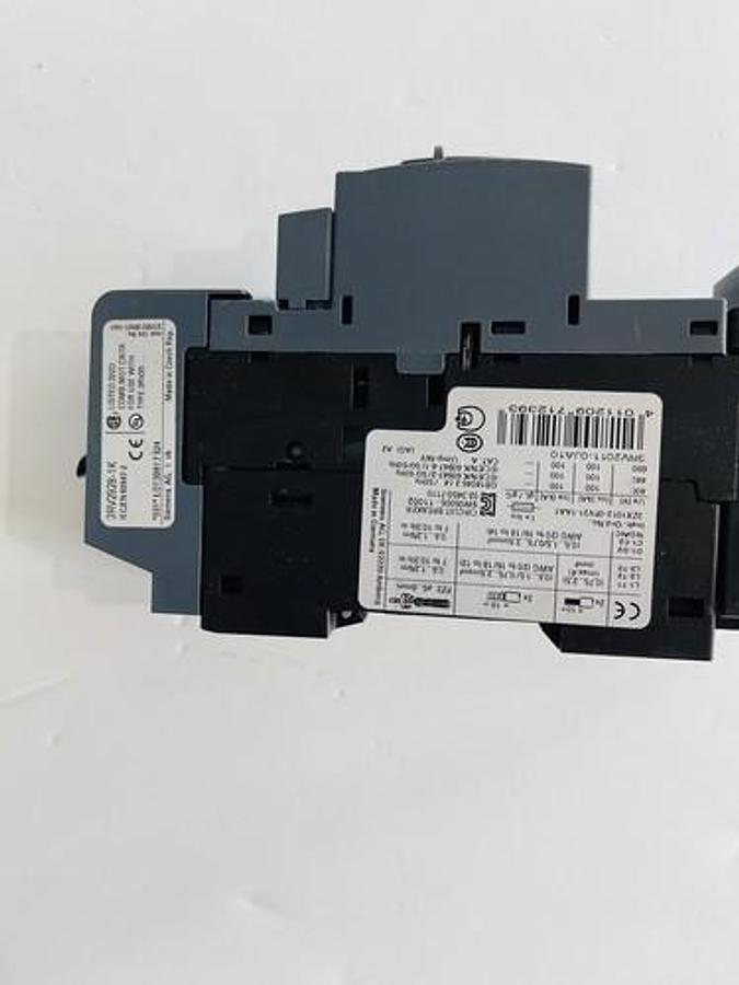Used SIEMENS SIRIUS 3RV2011-0JA10 CIRCUIT / 3ZX1012-0RH21-1AA1/ 3RV2928-1K #K-856