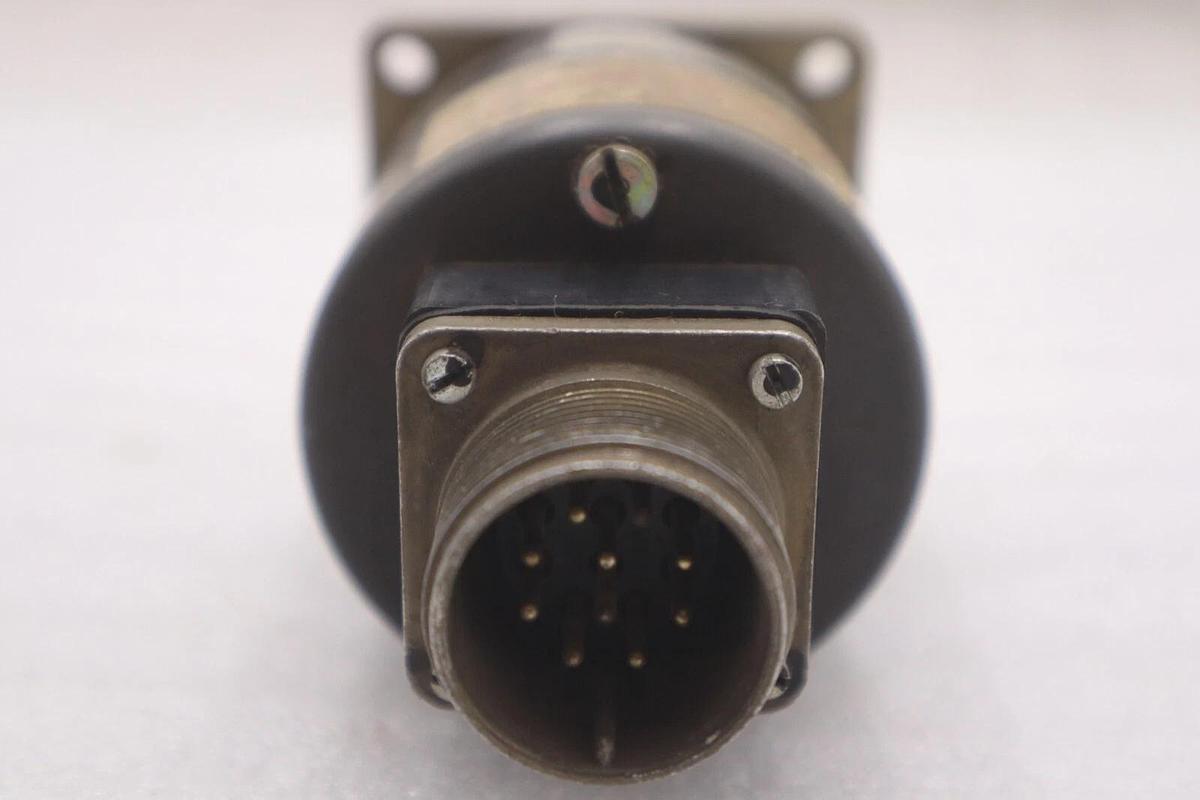 Used MOOG WINKELKODIERER ENCODER G70SSLDBI 18026 STOCK #K-3710