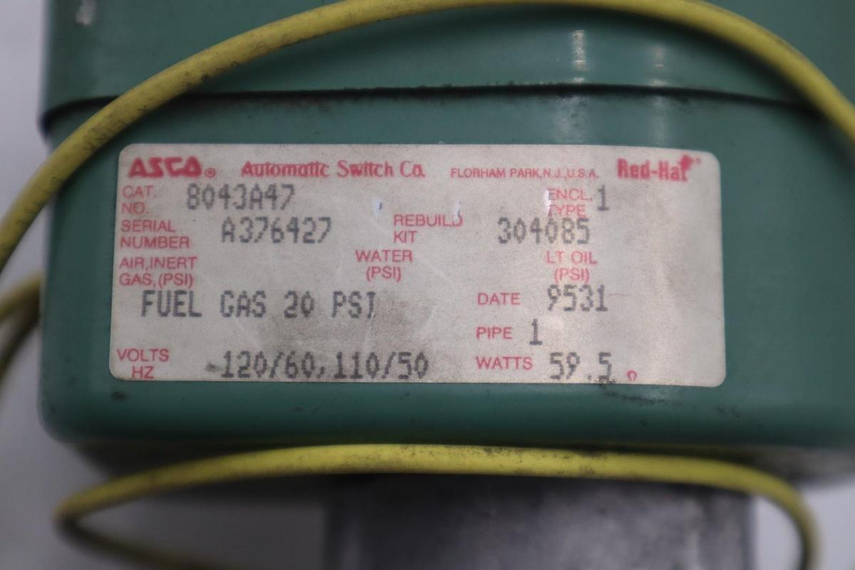 Used Asco 8043A47 Electric Solenoid Valve Pipe Size 1" NPT Coil 120 VAC - STK CC169