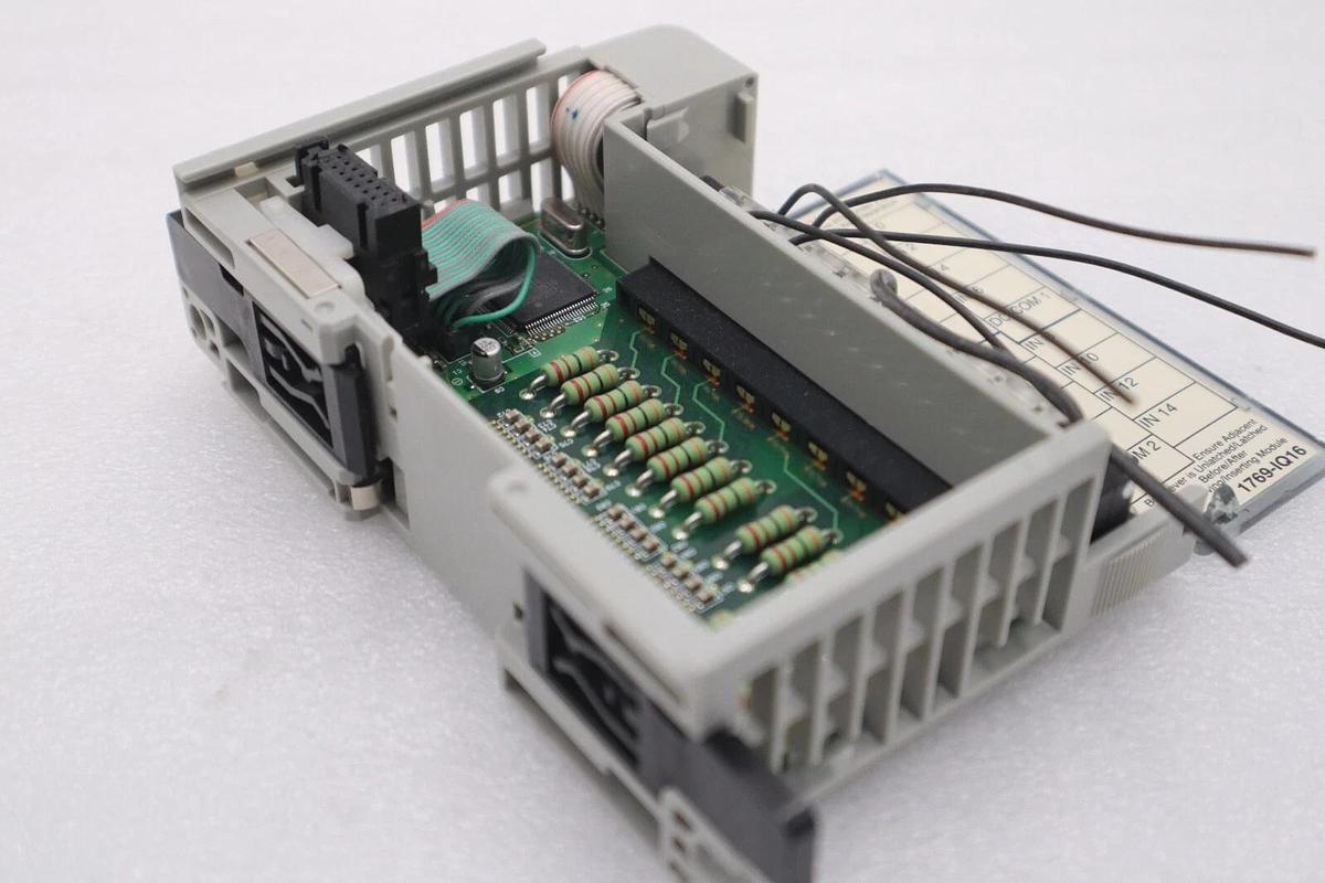 Used ALLEN-BRADLEY 1769-IQ16 SERIES A  INPUT MODULE STOCK #L-701C